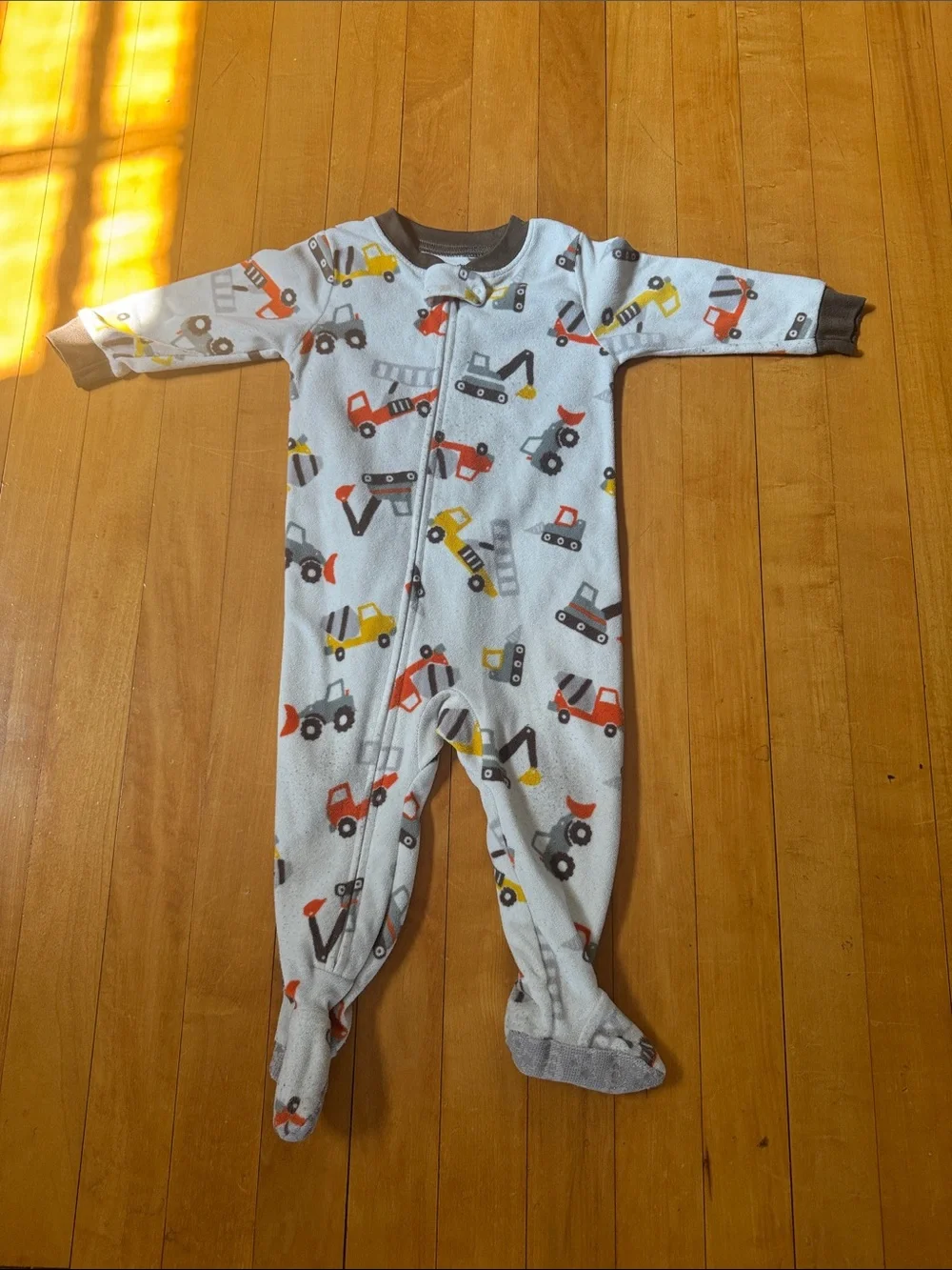 Carter's white Footed One-Piece Pajamas with Construction Vehicles size 12M